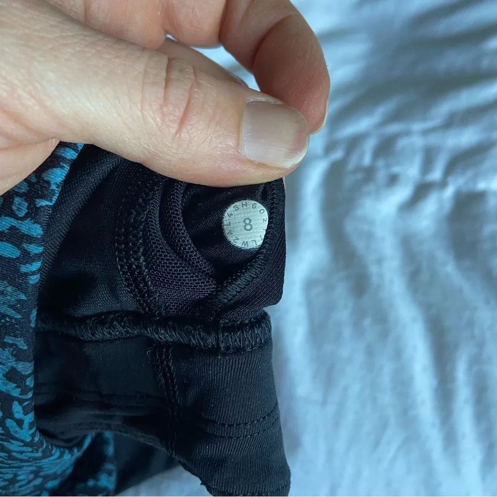 Lululemon Train Times Bra Illuminate Multi Black/Black 8 - Picture 4 of 5